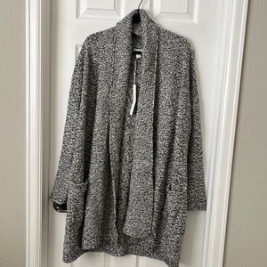 Caslon oversized black/white cardigan- Large NWT